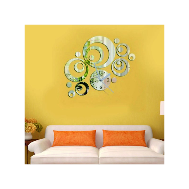 Wanduhr zum SWITCH Wohnzimmer