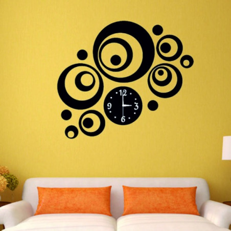 Wanduhr zum SWITCH Wohnzimmer