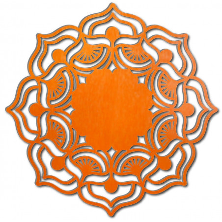 Die Rose des Lebens stieg um ein hölzernes Bild an einer Sperrholzwand MIREK