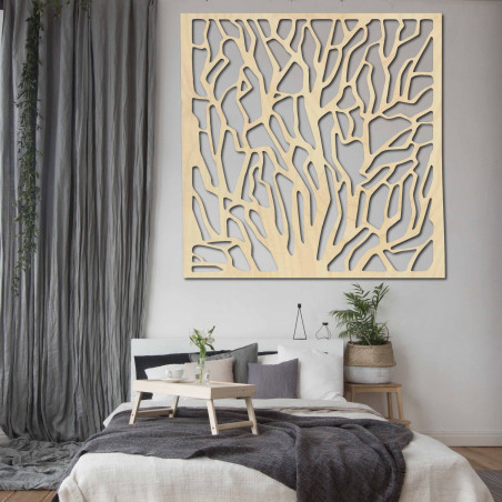 Geschnitztes Holzbild an der Wand aus Sperrholz KVADERR