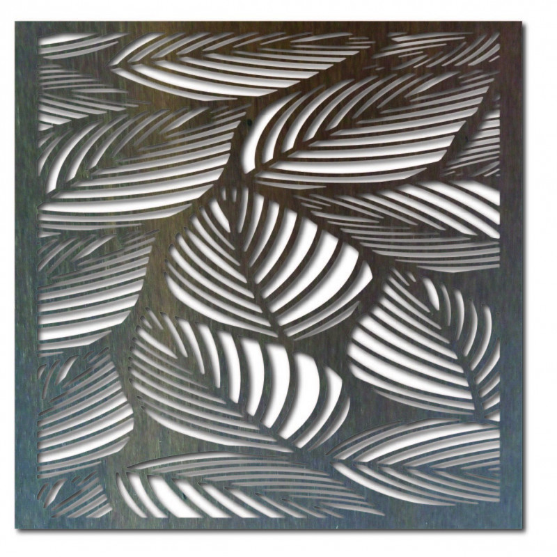 Geschnitztes Holzbild an der Wand aus ORKO-Sperrholz