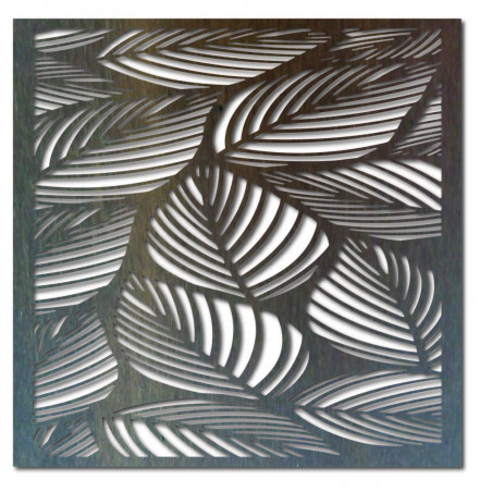 Geschnitztes Holzbild an der Wand aus ORKO-Sperrholz